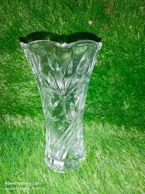 clear glass flower vase